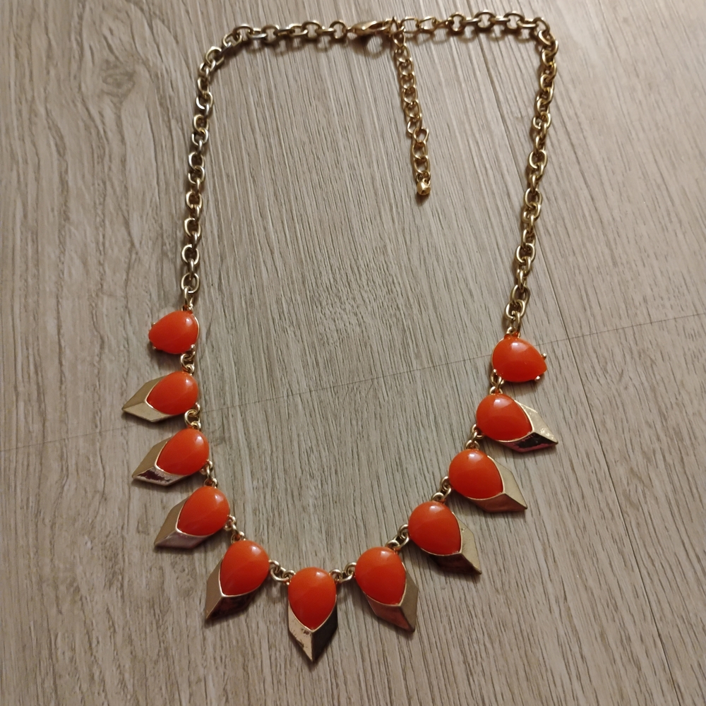 Elegant Gold and Orange Necklace